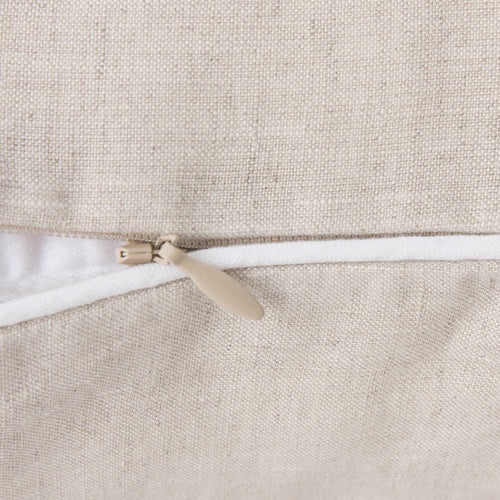 Kissenbezug Tercia in Natur & Weiß aus 100% Leinen | Entdecken Sie unsere schönsten Wohnaccessoires