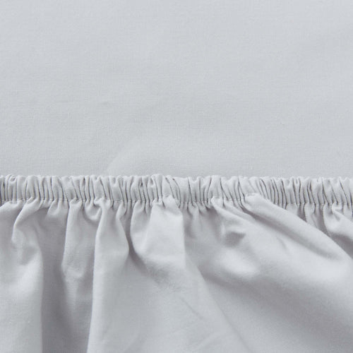 Spannbettlaken Perpignan, Hellgrau, 100% gekämmte Baumwolle | URBANARA Spannbettlaken
