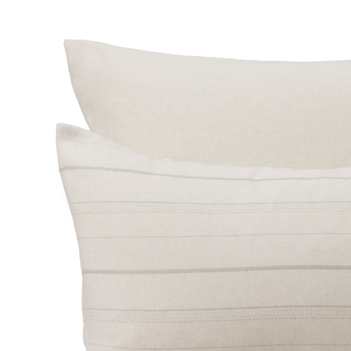 Kissenbezug Douro, Natur & Salbeigrün, 50% Recyceltes Leinen & 50% Baumwolle | URBANARA Leinen-Bettwäsche