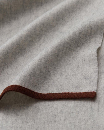 Kaschmir-Merinodecke Alxa [Hellgrau-Melange & Maron]