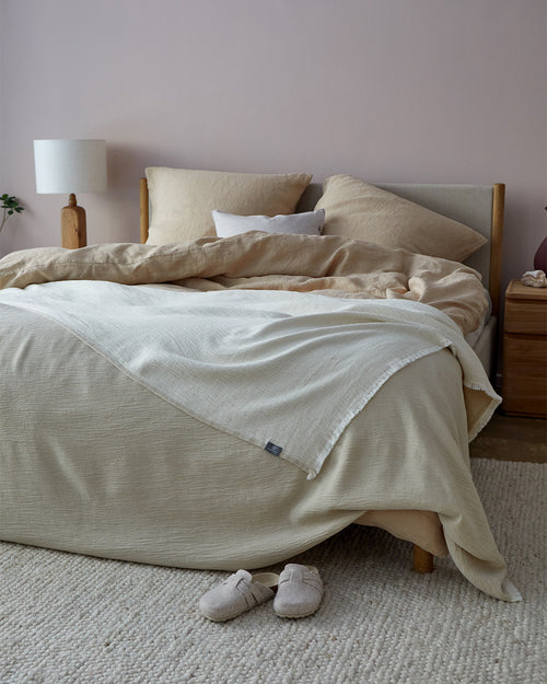 Tagesdecke Anaba [Beige/Naturweiß]