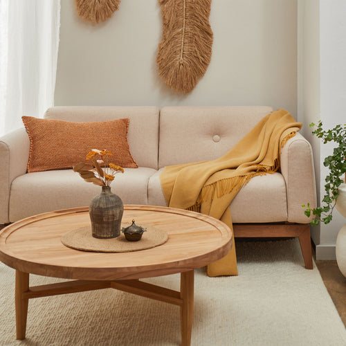 Upcycling-Kissen mit Füllung Garvao [Honig]