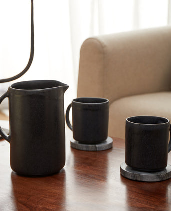 Malhou Mug black, stoneware