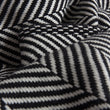 Decke Salla, Schwarz & Creme, 100% Schurwolle | URBANARA Wolldecken