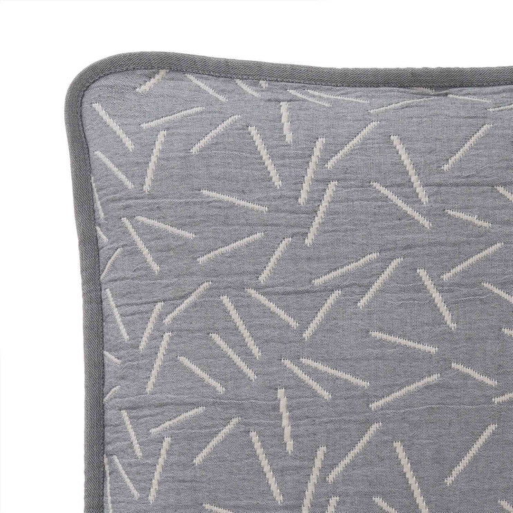 Kissenhülle Alcains, Grau & Sand, 80% Baumwolle & 20% Polyester | URBANARA Kissenhüllen