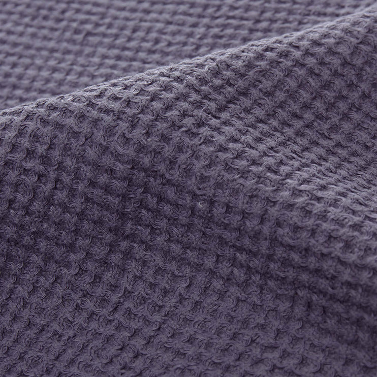 Handtuch Neris, Aubergine, 100% Leinen | Hochwertige Wohnaccessoires