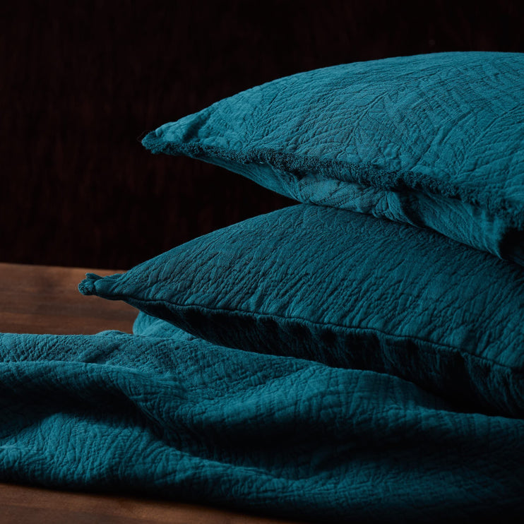 Kissenhülle Ruivo in Tannengrün aus 100% Baumwolle | Entdecken Sie unsere schönsten Wohnaccessoires