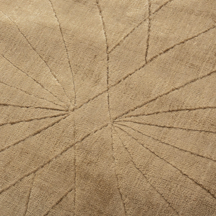 Teppich Arreau in Senfgelb aus 100% Viskose | Entdecken Sie unsere schönsten Wohnaccessoires