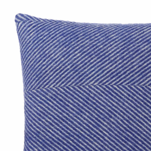 Kissenhülle Gotlandin Ultramarinblau & Creme | Schöne Ideen für Ihr Zuhause | URBANARA