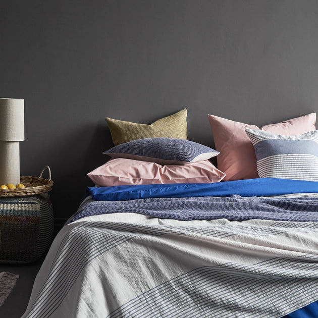 Bettdeckenbezug Perpignanin Ultramarinblau | Schöne Ideen für Ihr Zuhause | URBANARA