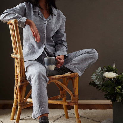 Pyjama Casaal, Dunkles Graublau & Weiß, 100% Leinen & 100% Baumwolle