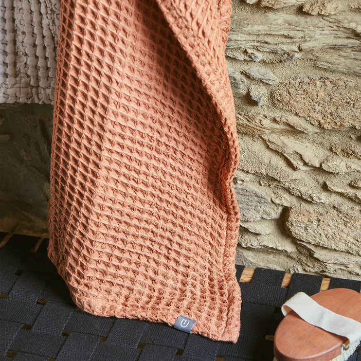 Handtuch Mikawa, Terrakotta, 100% Baumwolle | URBANARA Baumwoll-Handtücher