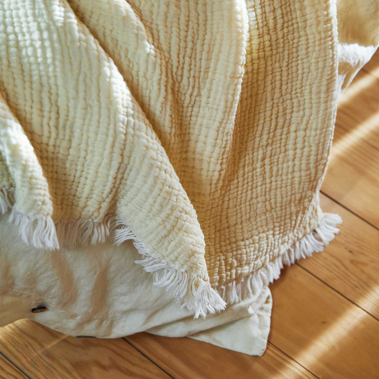 Decke Couco, Butter & Naturweiß, 100% Baumwolle | URBANARA Baumwolldecken