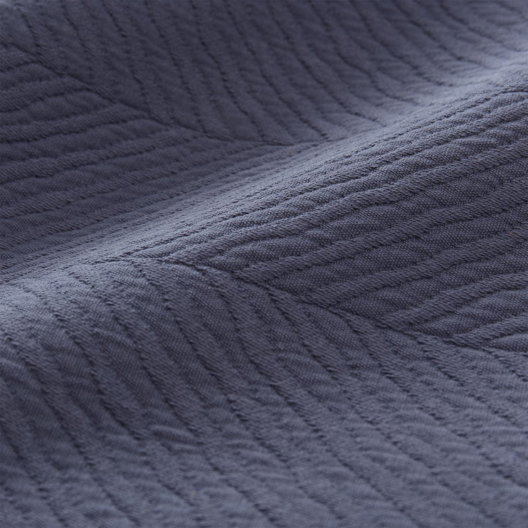 Tagesdecke Cieza Dunkles Graublau, 100% Baumwolle | URBANARA Tagesdecken & Überwürfe
