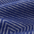 Wolldecke Gotland Ultramarinblau & Creme, 100% Schurwolle | Hochwertige Wohnaccessoires