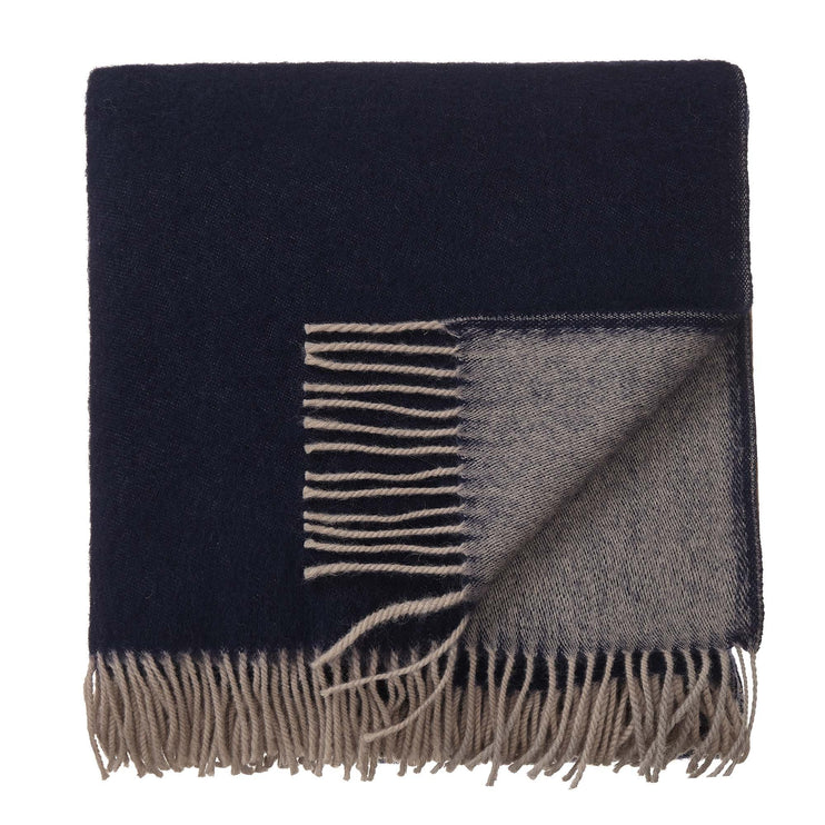 Wolldecke Jonava Dunkelblau & Natur, 100% Merinowolle