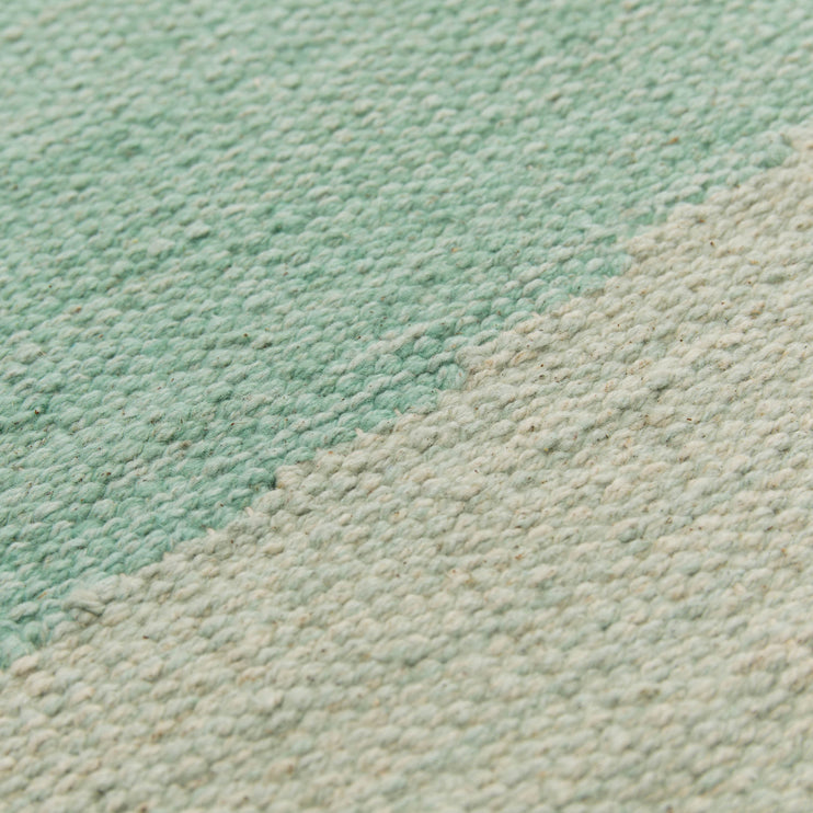 Teppich Pala, Grüngrau & Helles Grüngrau & Naturweiß, 100% Baumwolle | URBANARA Baumwollteppiche