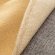 Wolldecke Salakas Senfgelb & Creme, 100% Schurwolle | Hochwertige Wohnaccessoires