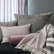 Kissenhülle Gotland in Grau & Creme aus 100% Schurwolle | Entdecken Sie unsere schönsten Wohnaccessoires